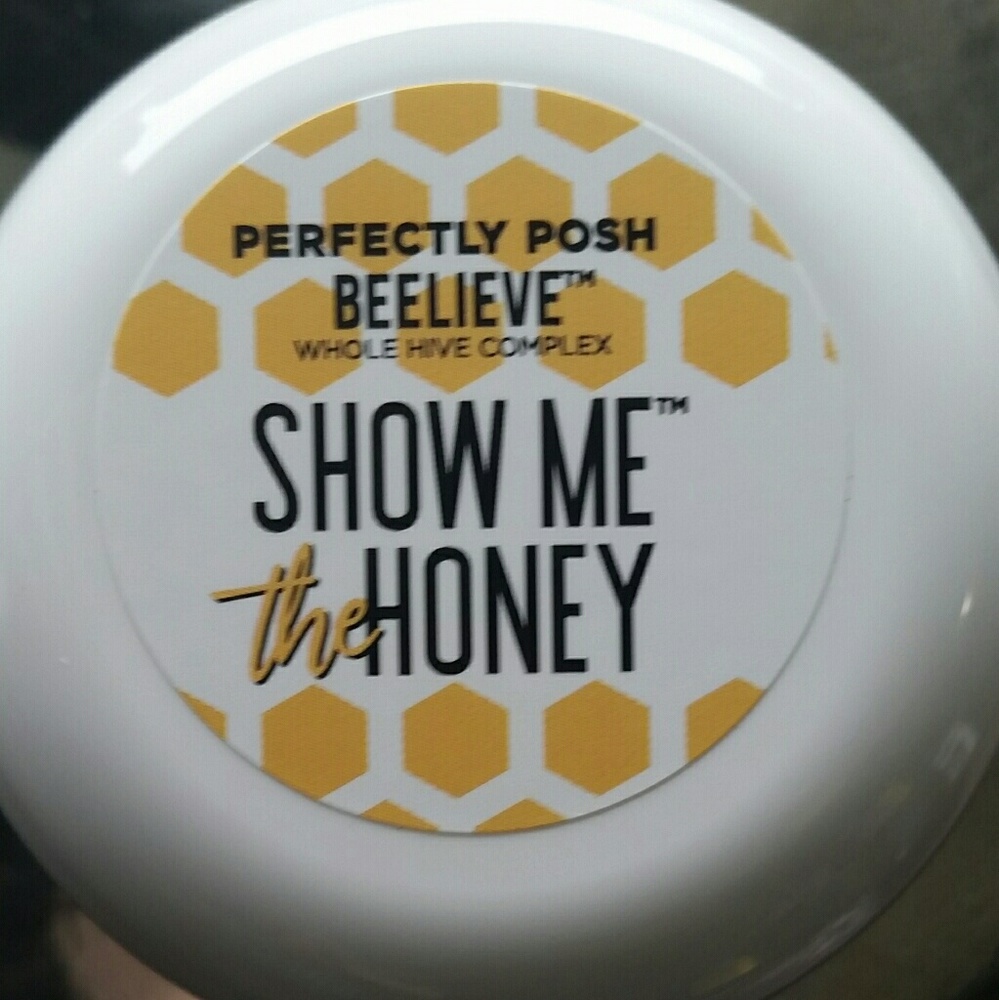 Skin renewing face mask